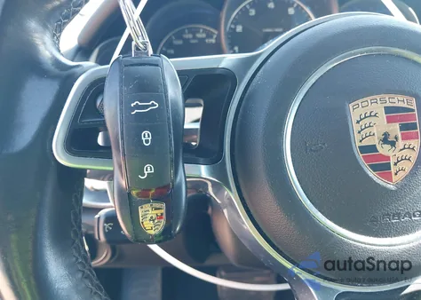 2017 Porsche Cayenne Platinum Edition из США, поврежденный, VIN WP1AA2A23HKA84228